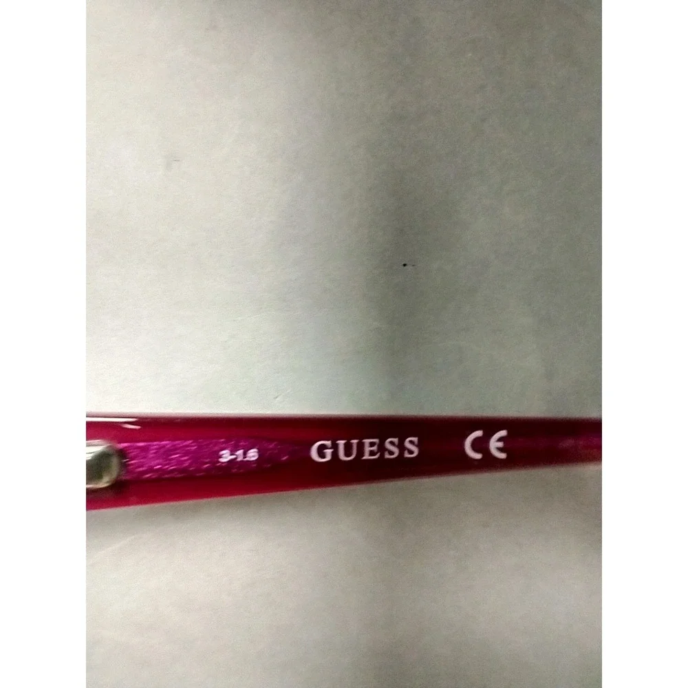 Guess gu2542 052